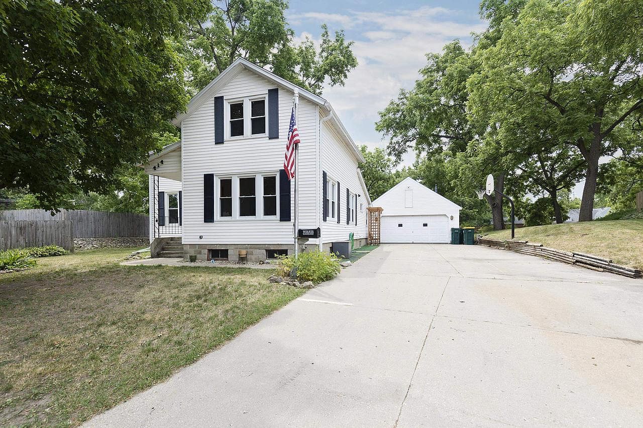 414 McKee Court, Fort Atkinson, WI 53538 Zillow