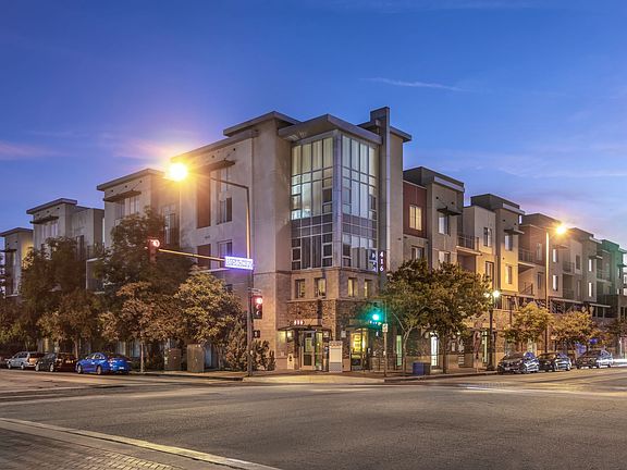 3rd image of 412 E Broadway #414
