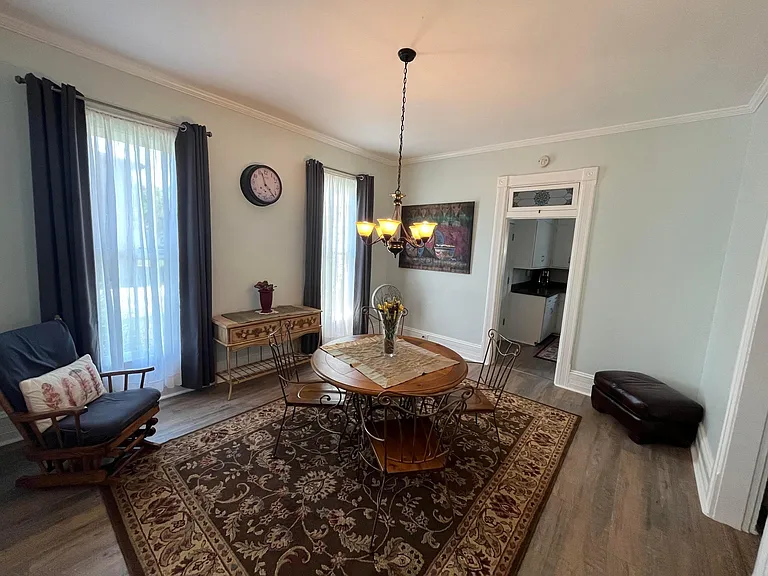 1220 Lafayette Ave — Photo 9