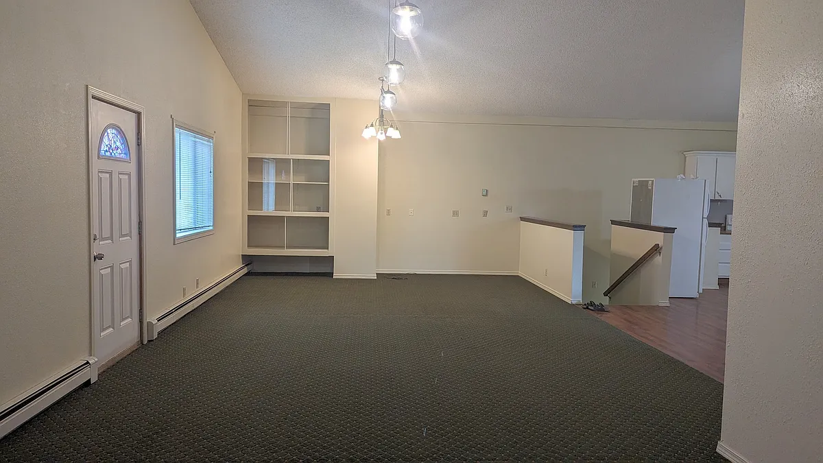 Building Photo - 1323 23rd Ave #1
