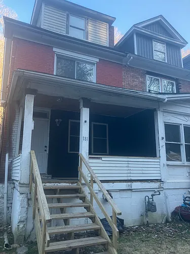 181 Spring St Photo 1