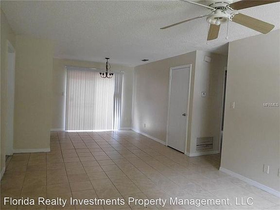 4th image of 2421 S Cedar Ave APT B
