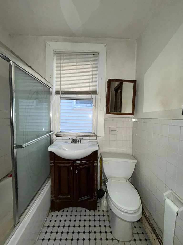 3 bed, $2,600 — Photo 4