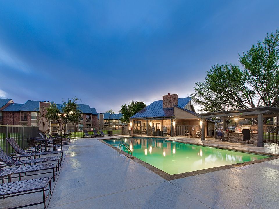 night pool shot
