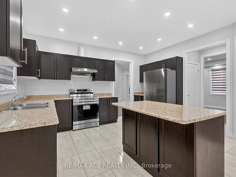 10 Gusul Ave — Photo 14