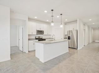 749 W Calle Cubeta, Sahuarita, AZ 85629