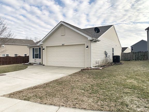 5th image of 243 Chapelhill Dr