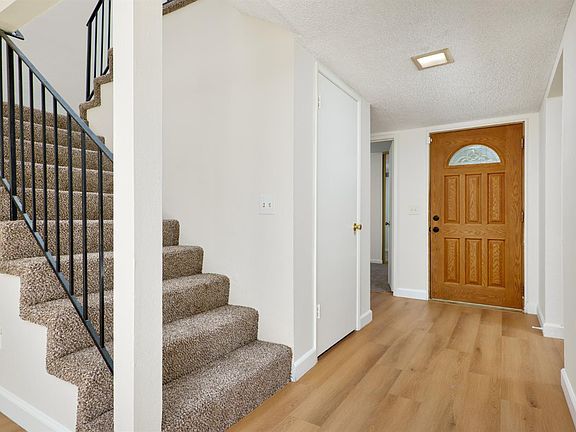 3rd image of 2113 Cedarbrook Dr