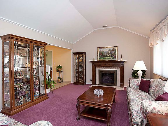 2nd image of 24 Barnwell Dr
