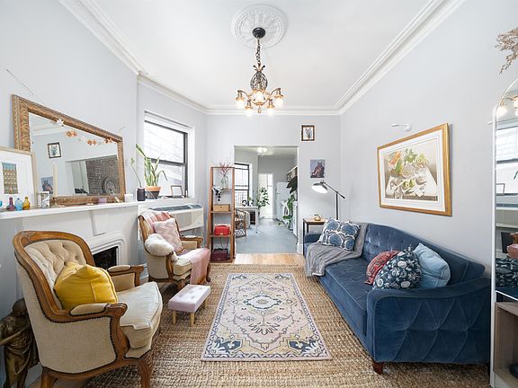 2nd image of 253 8th St #2L
