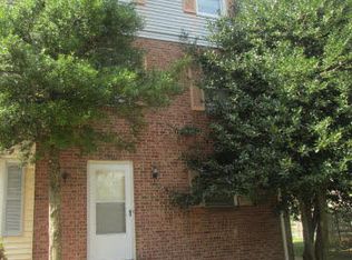 1402 Country Club Ct, Harrisonburg, VA 22802