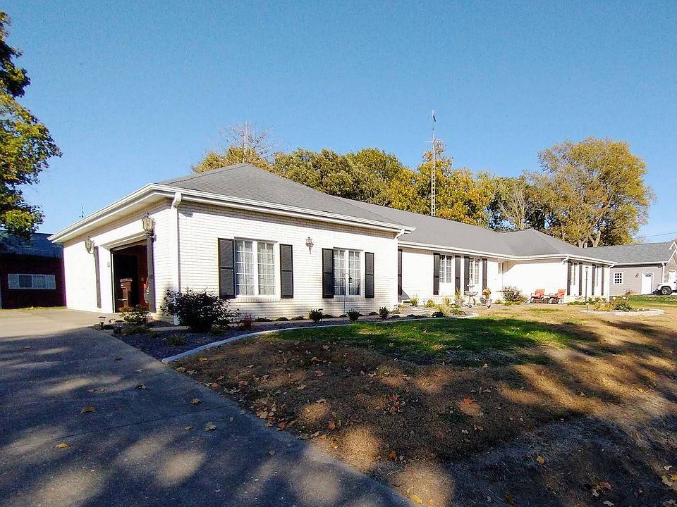 1st image of 563 Western Dr