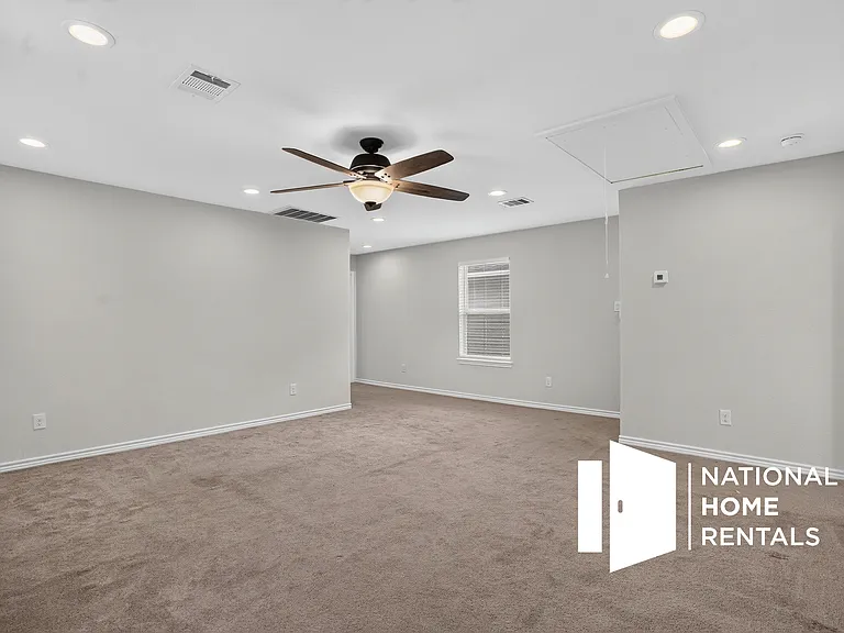 16658 E Lynbrook — Photo 12