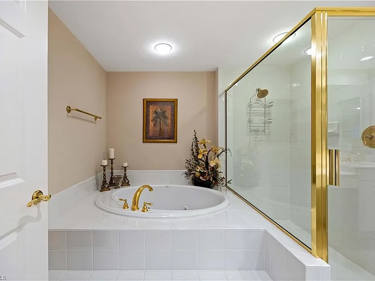 7117 Pelican Bay Blvd #1508 — Photo 16