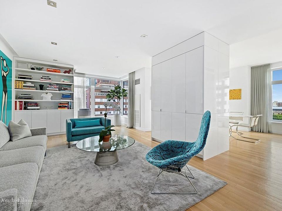 1st image of 400 E 67th St APT 12C