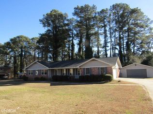 2229 Country Club Dr SE, Conyers, GA 30013