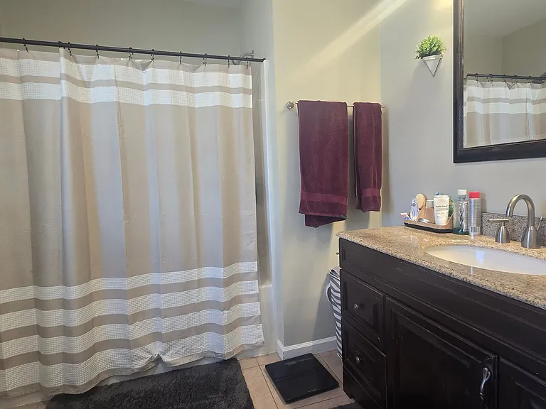 402 Gloucester Ave — Photo 15