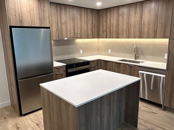 5th image of 3594 Malsum Dr #3-2XX