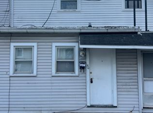 Duke St N 1060 / Seventh Ave E 48 & 50 - Grove, York, PA 17404