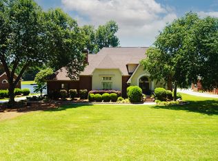 605 Holley Lake Rd SW, Aiken, SC 29803