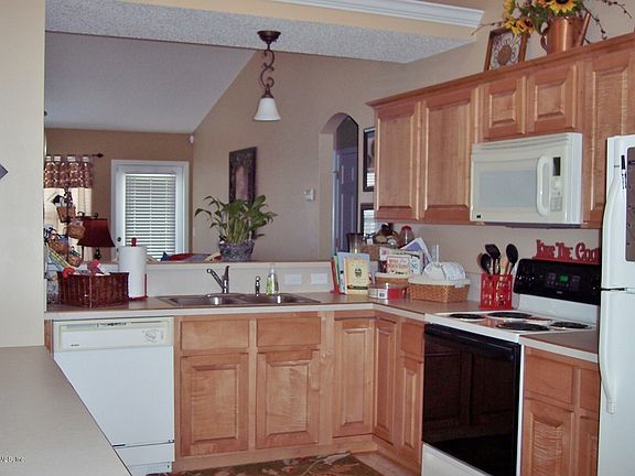 5th image of 2883 MAJESTIC OAKS Lane