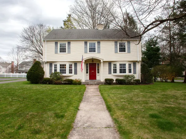 24 Scarsdale Road, West Hartford, CT 06107
