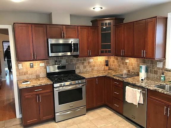 3rd image of 5308 S Nordica Ave
