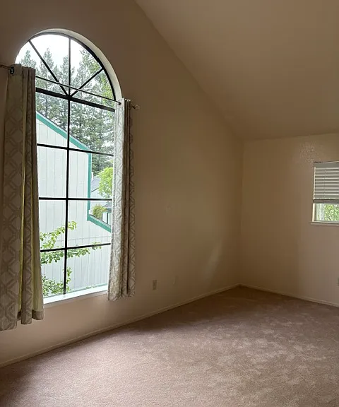 535 Norlee St — Photo 14