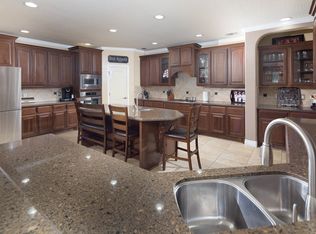 102 Evans Oak Ln, San Antonio, TX 78260