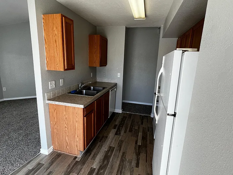 1182 W Art Ct — Photo 22
