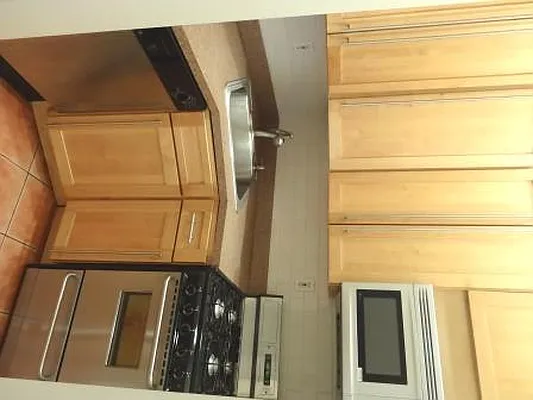 Rented by City & Suburban | media 18