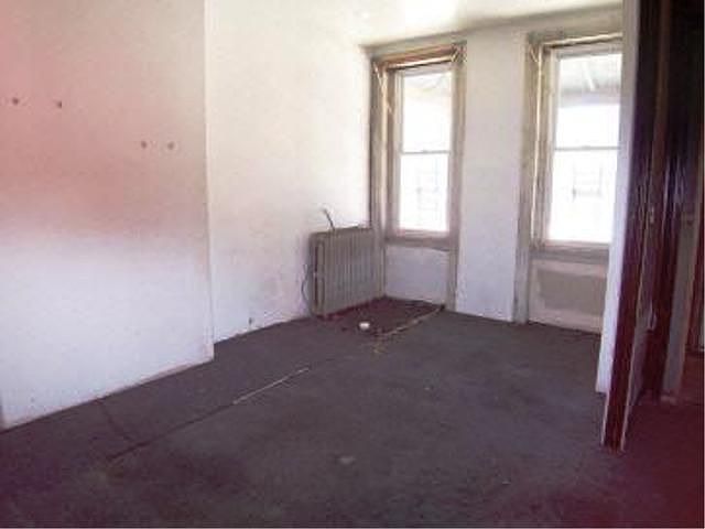 Building Photo 3
