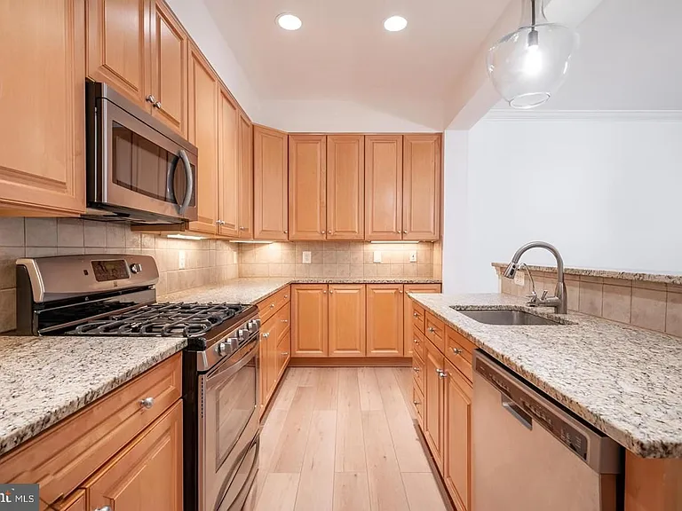 10328 Sager Ave #217 — Photo 7