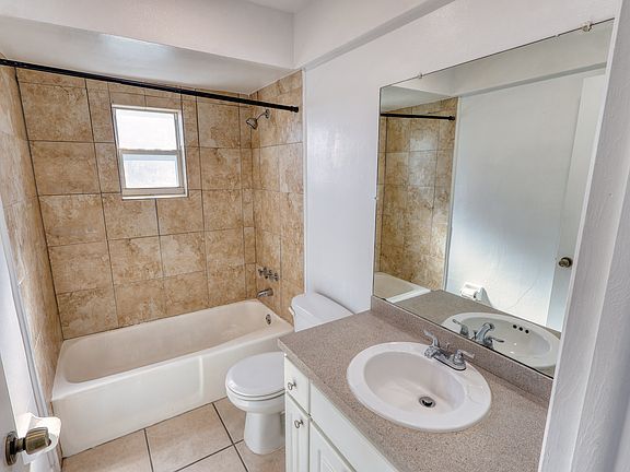 5th image of 4545 Overlook Dr NE APT C