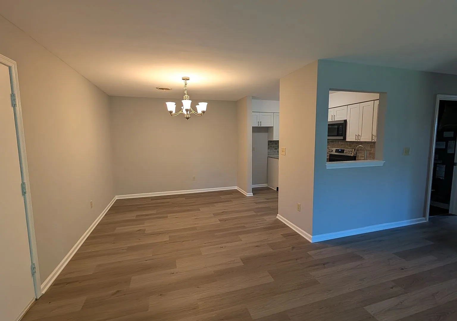 4737 Cheryl Drive — Photo 4