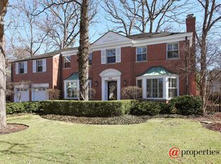 935 Forest Glen Dr E, Winnetka, IL 60093