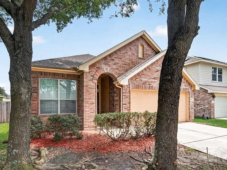 16007 Hidden Manor Dr — Photo 4