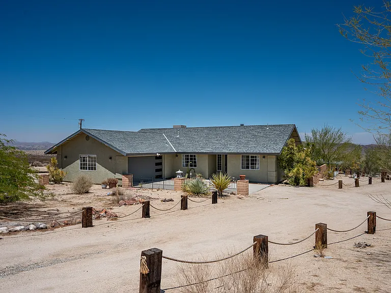 68054 Sullivan Rd — Photo 65