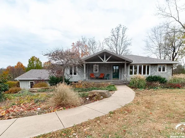 25139 Hemphill Rd, Lawrence, KS 66044