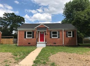4 Medlock Rd, Sandston, VA 23150
