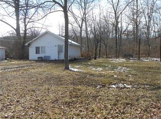 1308 Saint Louis Dr, Bismarck, MO 63624