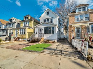 8913 247th St, Bellerose, NY 11426