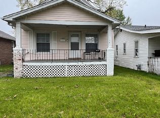 1329 E Riverside Ave, Decatur, IL 62521