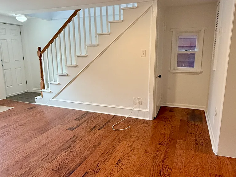 3046 Main St #1L — Photo 1