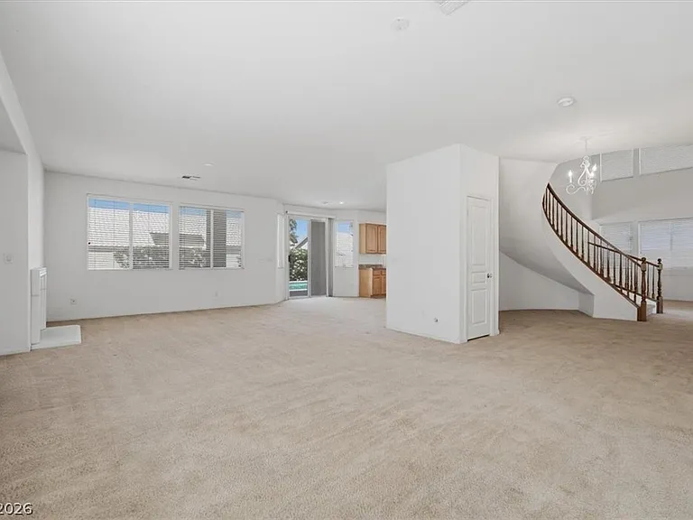 8235 Coyado St — Photo 9