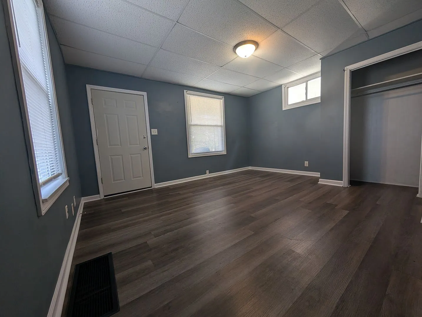 5118 Globe Ave — Photo 3