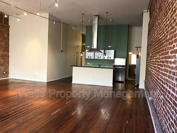 2nd image of 211 1st Ave S Ste 301
