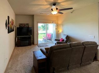 1805 SW White Birch Cir UNIT 10, Ankeny, IA 50023