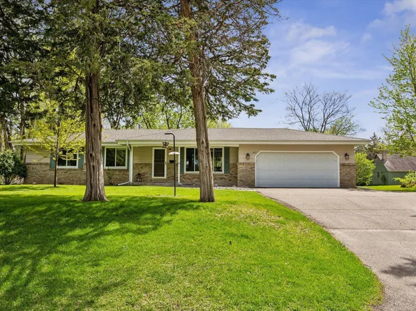 1011 E 94th St, Minneapolis, MN 55420