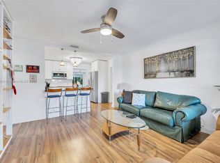 2640 Wilson St, Hollywood, FL 33020